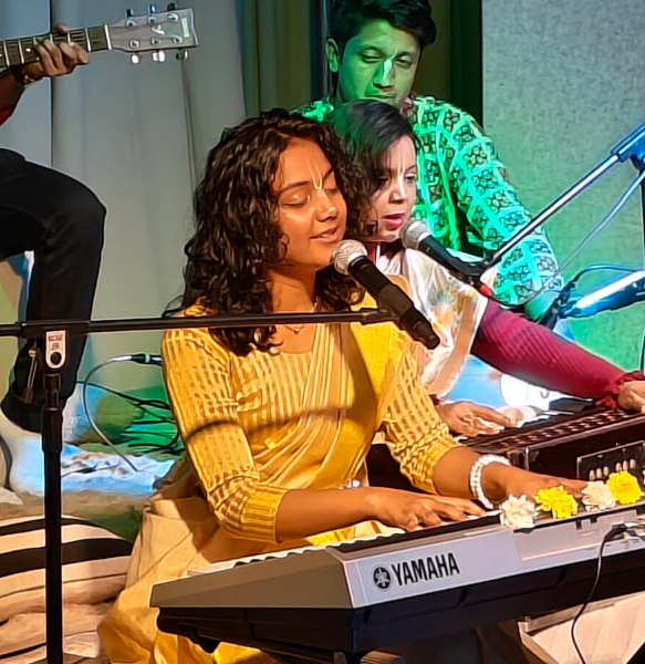 vraja bhajan jamming